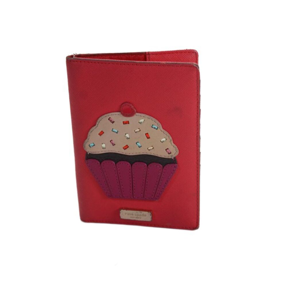 Kate Spade New York Womens Cupcake Detail Passport Wallet Case Red